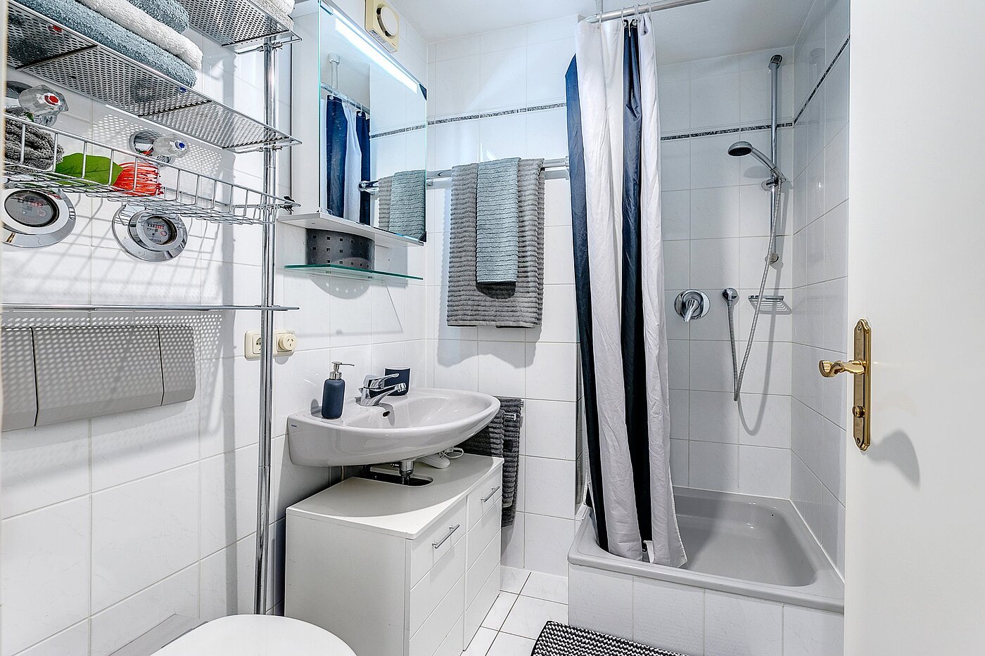 Apartment with 1 room | München-Obergiesing | 1908ML1 | Duschbad