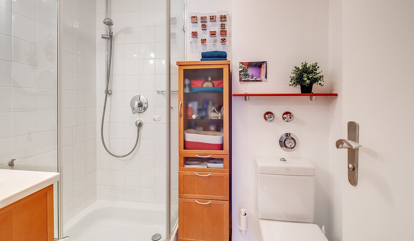 Apartment with 2 room | München-Nymphenburg | 2101ML6 | Duschbad mit...