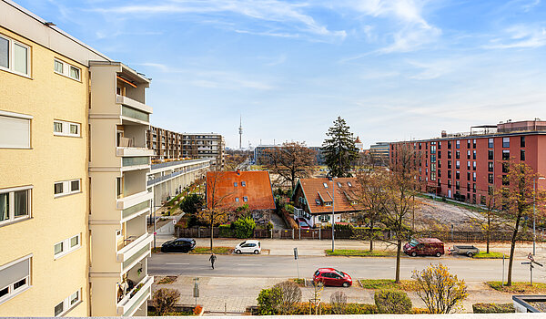 Apartment with 2 room | München-Moosach | 70407 | Blick auf den Olympiaturm