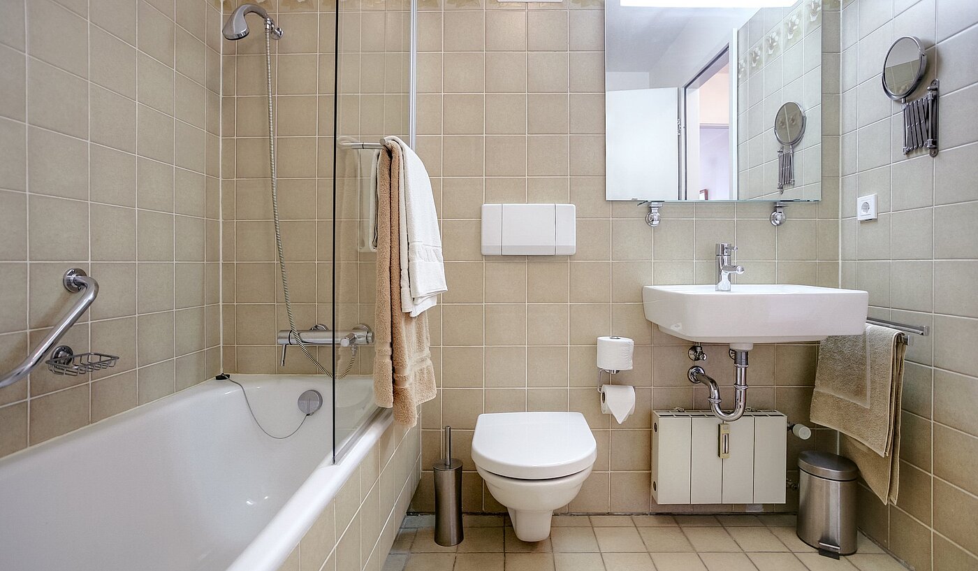 Apartment with 3 room | München-Au | 2003ML17 | Masterbad mit Badewanne