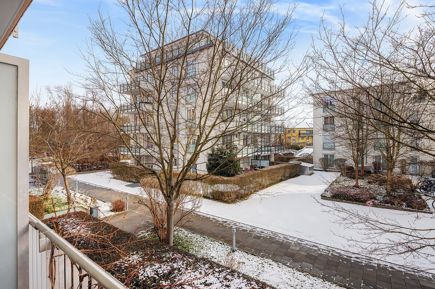 Apartment with 2 room | München-Bogenhausen | 70396 | Blick vom Balkon...