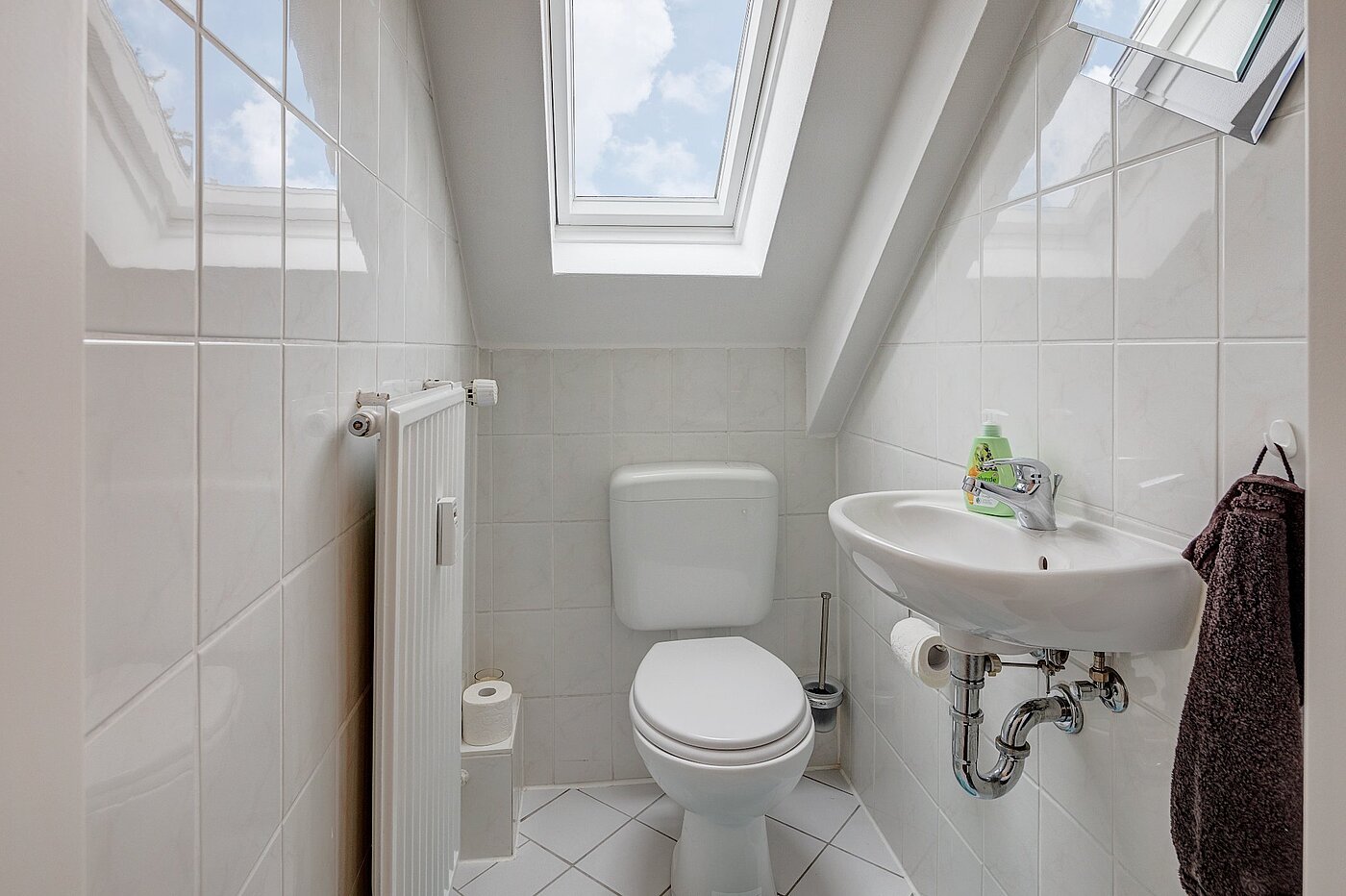 Attic Apartment with 3 room | München-Hasenbergl | 1803ML5 | Separate Toilette