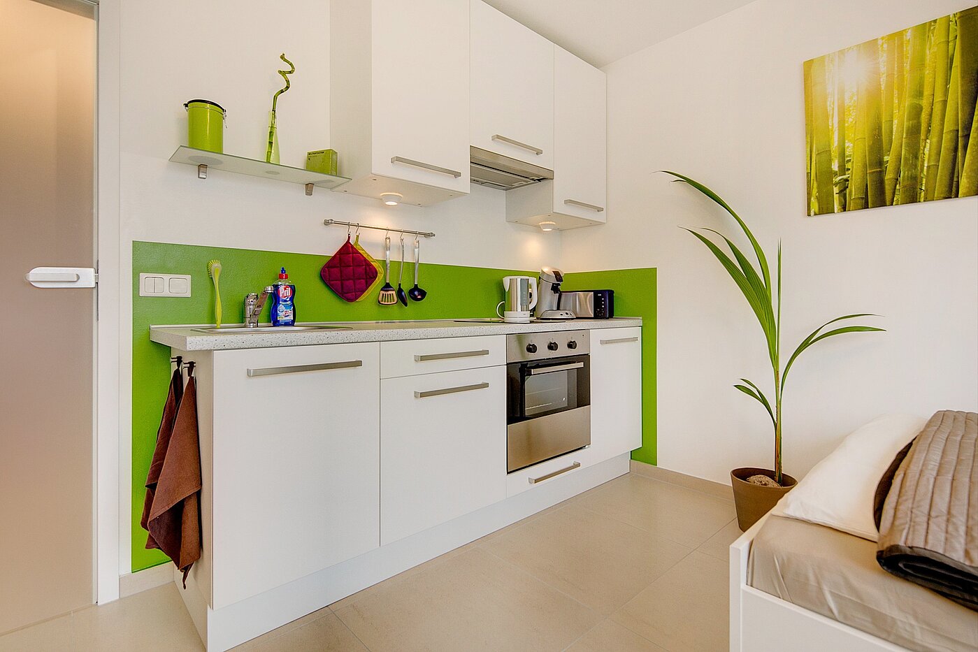 Apartment with 1 room | München-Berg am Laim | 2209ML2 | ...mit Einbauküche