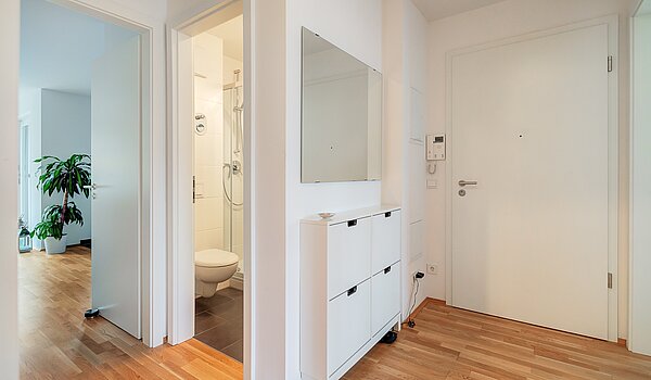 Apartment with 3 room | München-Moosach | 70164 | Willkommen