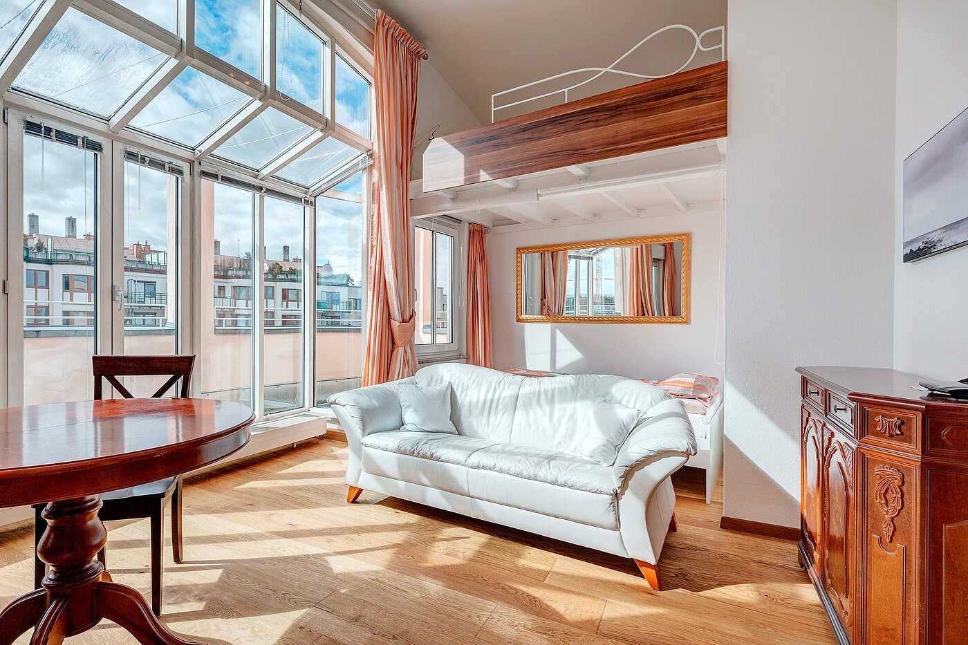 Apartment with 1 room | München-Perlach | 2204ML8 | Lichtdurchflutetes Apartment...