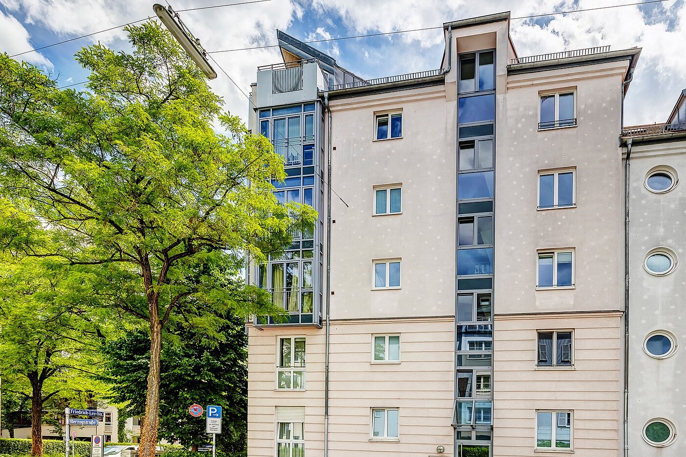 Apartment with 1.5 room | München-Schwabing | 2205ML81 | Gepflegtes Objekt in...