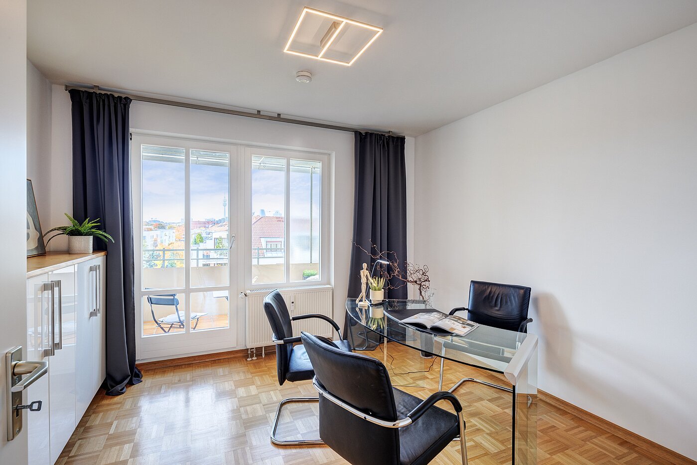 Apartment with 3 room | München-Schwabing | 70299 | Arbeiten