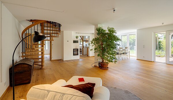 Special property with 8 room | 70406 | Wohnen Erdgeschoss