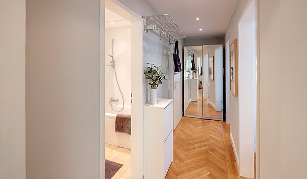 Apartment with 2 room | München-Thalkirchen | 2204ML5 | Stilvolles Fischgrät-Parkett...