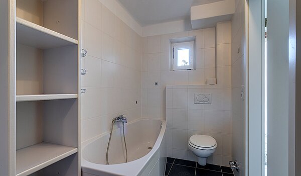 Bauernhaus with 9 room | Hohenschäftlarn | 1805ML4 | Bad EG Haus 2