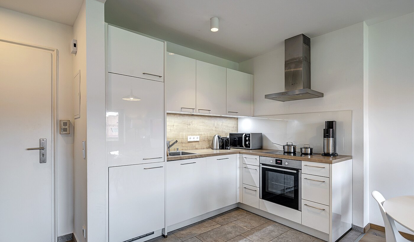 Apartment with 1 room | München-Schwabing | 70198 | ...chicer Einbauküche und...