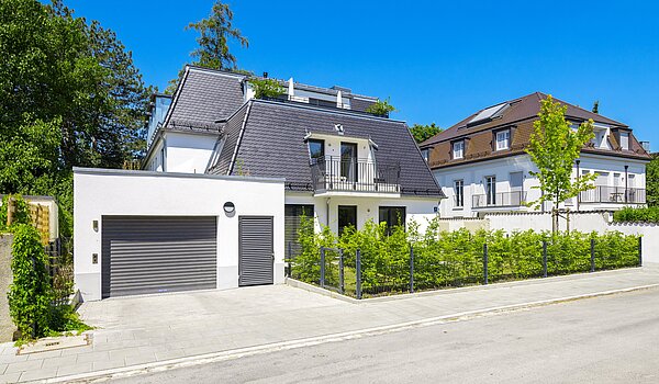 Terrassenwohnung with 2 room | München-Harlaching | 70372 | Ruhige Anliegerstraße