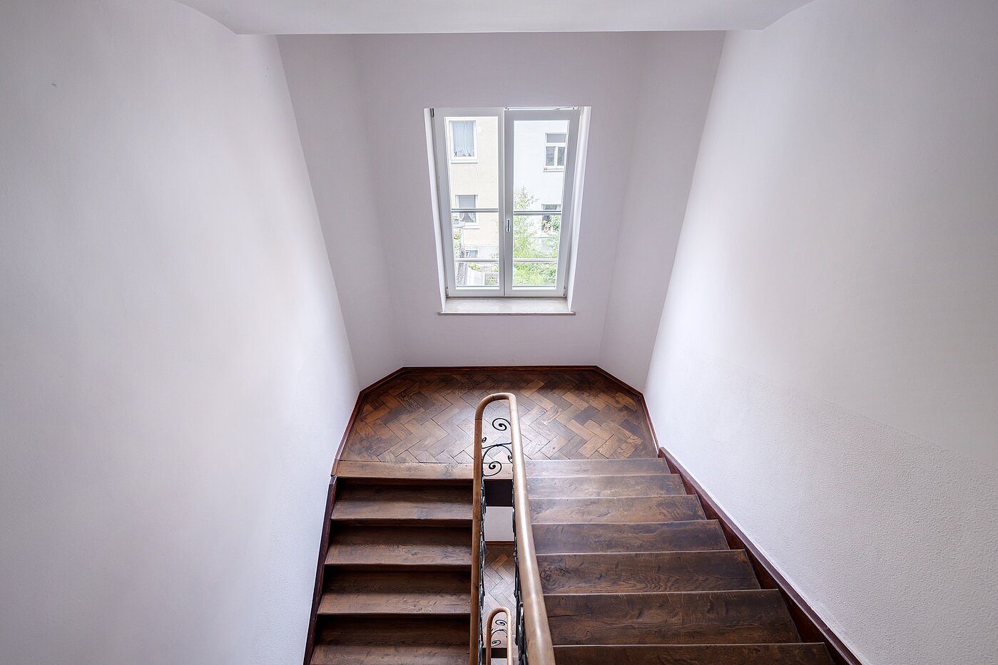 Attic Apartment with 1 room | München-Sendling | 700402 | Hoistorisches Treppenhaus