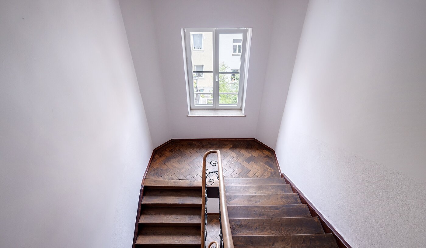 Attic Apartment with 1 room | München-Sendling | 700402 | Hoistorisches Treppenhaus