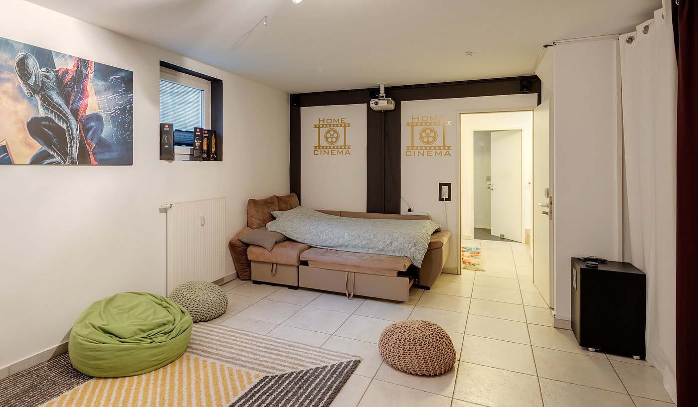 Semi-detached House with 5 room | Unterföhring | 70119 | Raumhöhe 2,50 m