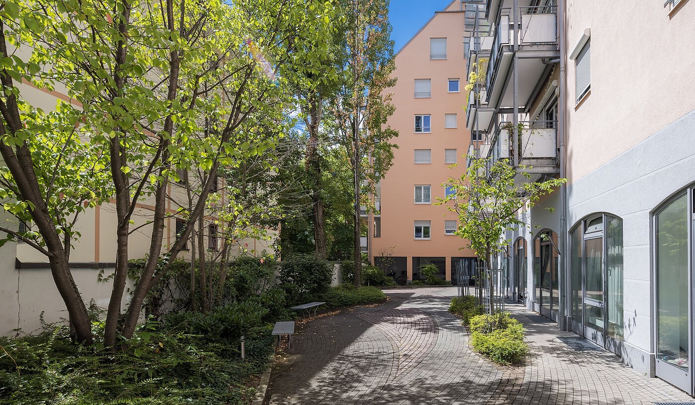 Apartment with 1 room | München-Maxvorstadt | 2206ML5 | Sehr ruhiger, begrünter Innenhof