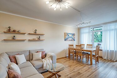 Neuaubing: Arrive at home or secure a return - Spacious 4-room apartment - rented for a limited time