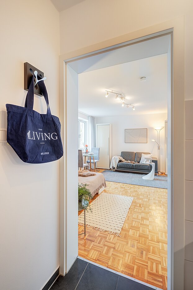 Apartment with 1 room | München-Schwabing | 70200 | Blick vom Eingang kommend