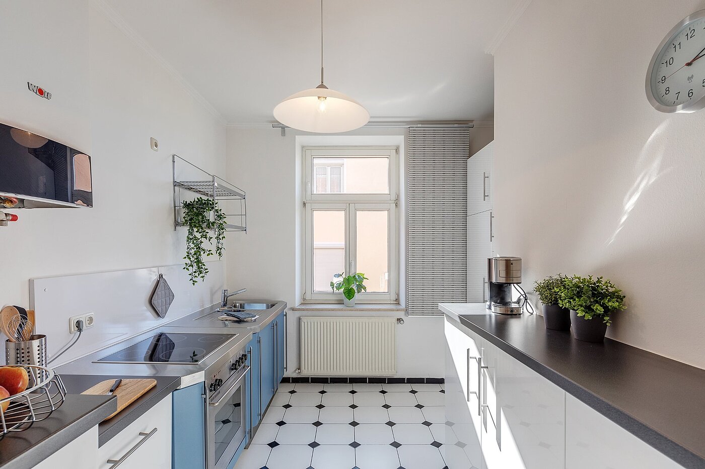 Apartment with 2 room | München-Neuhausen | 1910ML1 | viel Platz zum Kochen