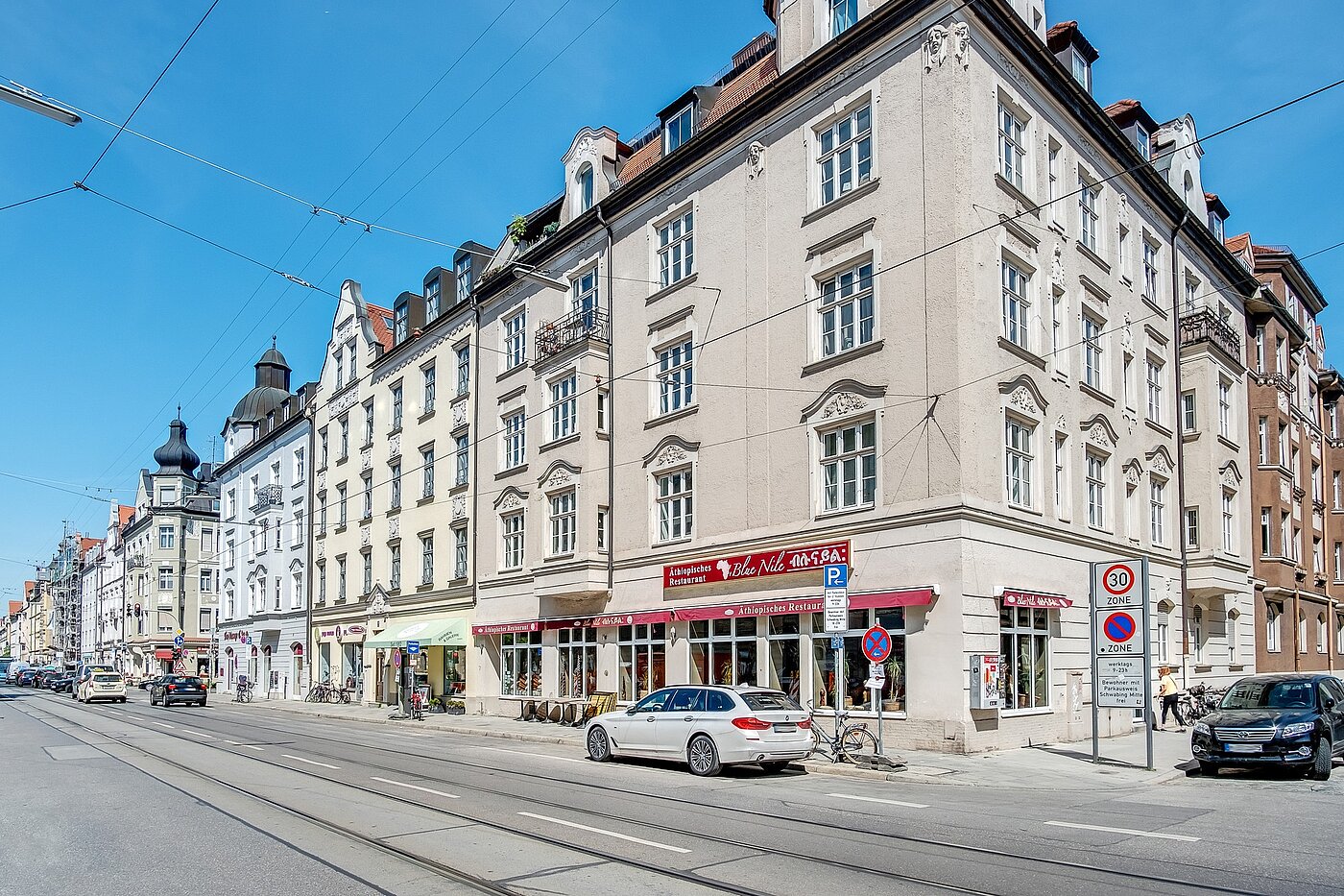 Apartment with 2 room | München-Schwabing | 2205ML71 | ...Restaurants gleich in der Umgebung