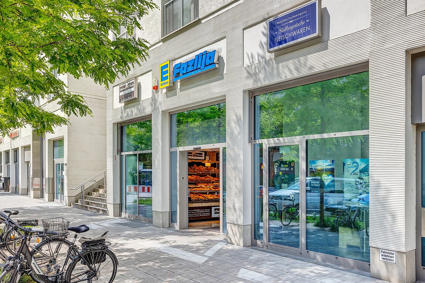 Apartment with 2 room | München-Schwabing | 2205ML62 | ...in der Nähe