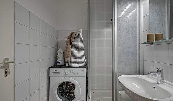 Apartment with 2 room | München-Moosach | 70407 | ... inkl. Waschmaschinenanschluss