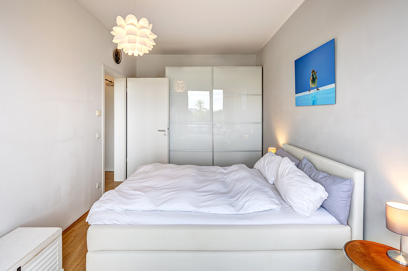 Apartment with 2 room | München-Schwabing | 70153 | ...mit Platz für einen Kleiderschrank