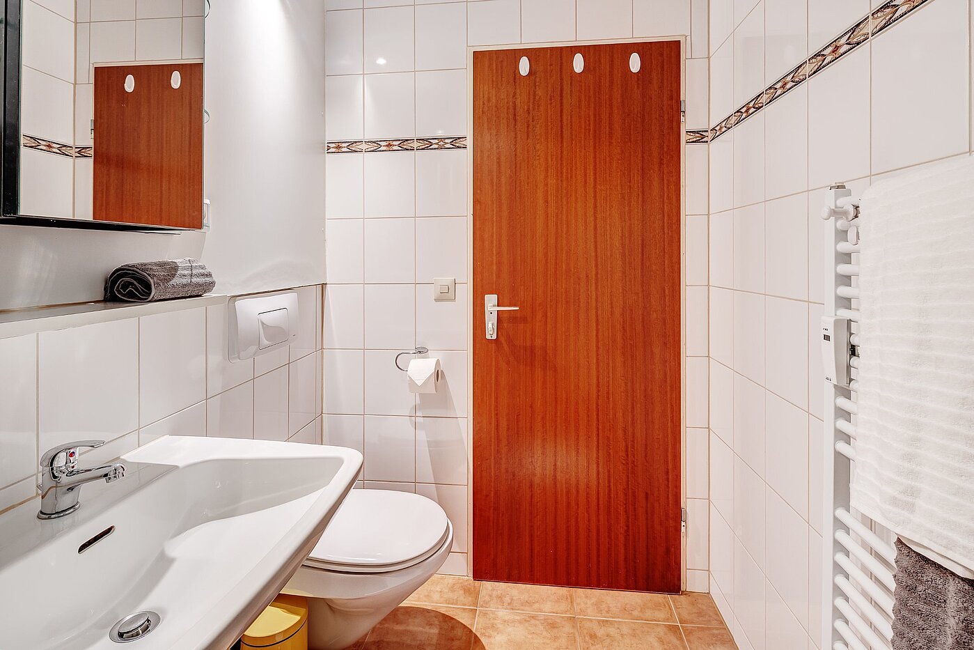 Apartment with 1 room | München-Laim | 2107ML8 | ... und Handtuchheizkörper