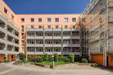 Isarvorstadt: Move-in ready 1-room student apartment with terrace