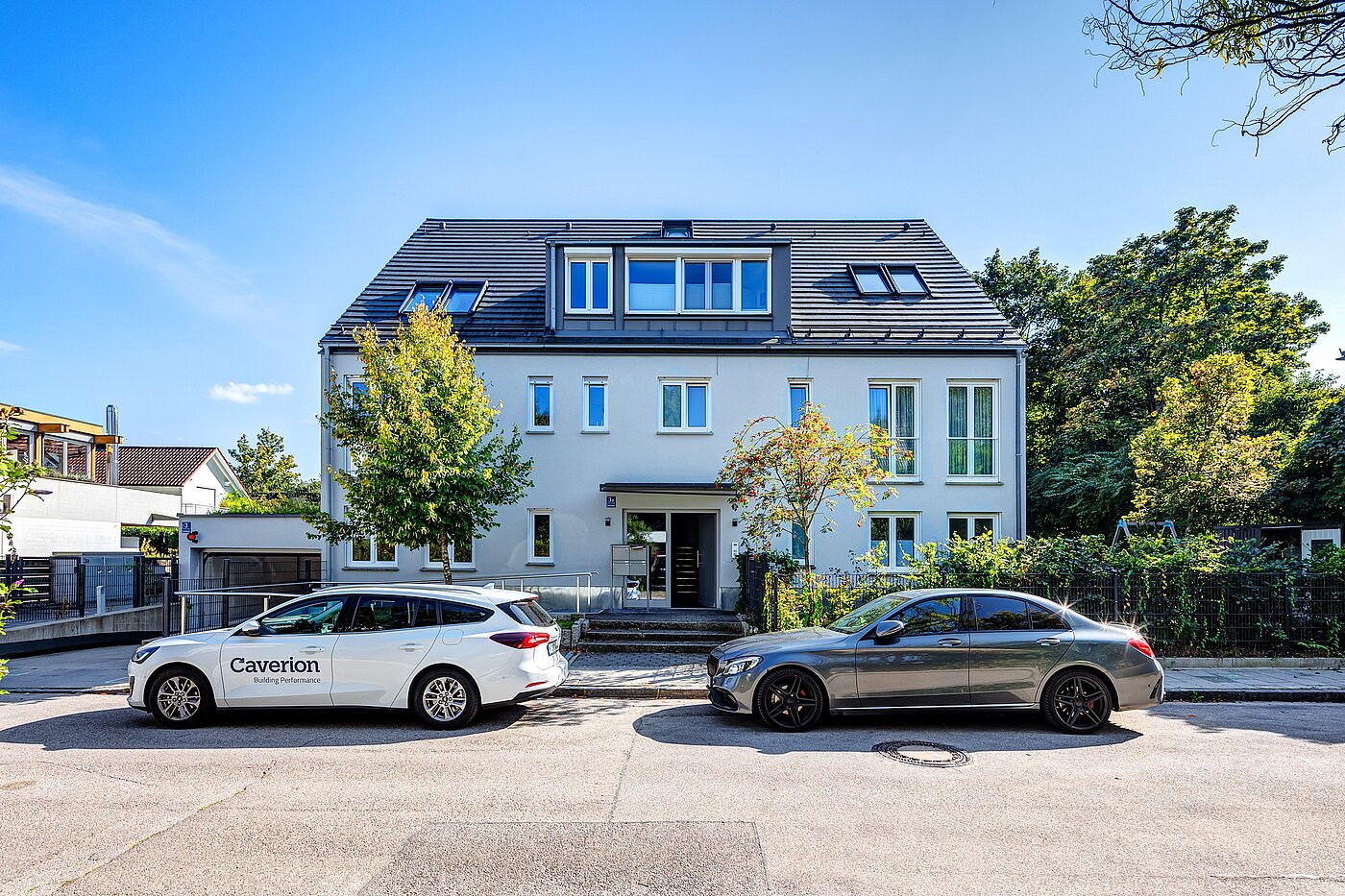 Maisonette with 4 room | München-Obermenzing | 701553 | Ansicht von der Straße aus