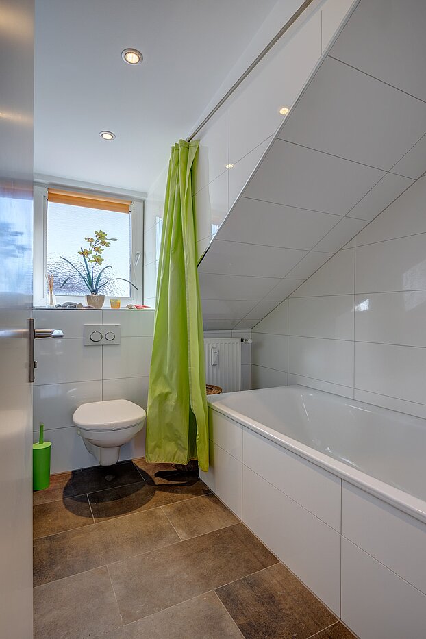 Apartment with 2.5 room | München-Sendling-Westpark | 2201ML6 | Helles Bad...