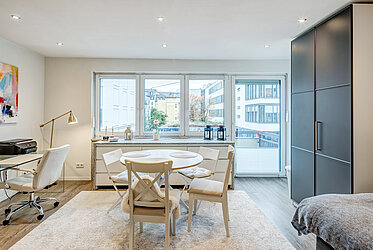 Haidhausen: Stylish residential highlight with balcony in prime location near the Bavarian State Parliament