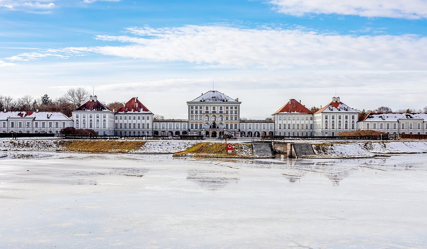 Apartment with 2 room | München-Nymphenburg | 2101ML6 | Um die Ecke