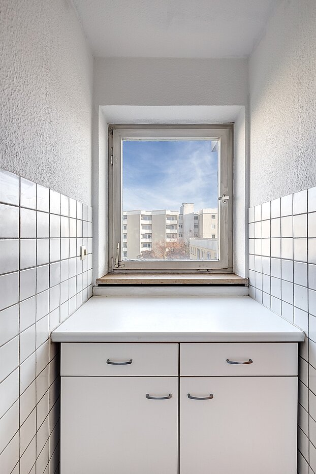 Apartment with 2 room | München-Freimann | 70158 | ...mit Fenster