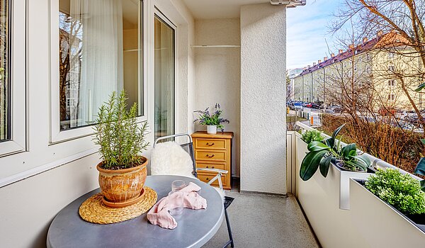 Apartment with 3 room | München-Bogenhausen | 2112ML3 | sonniger Balkon