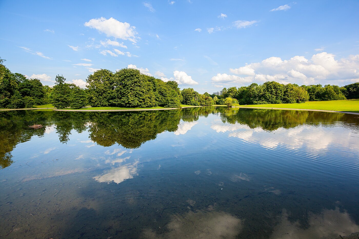 Apartment with 3 room | München-Ramersdorf | 2206ML4 | ...auch der Ostpark mit See...