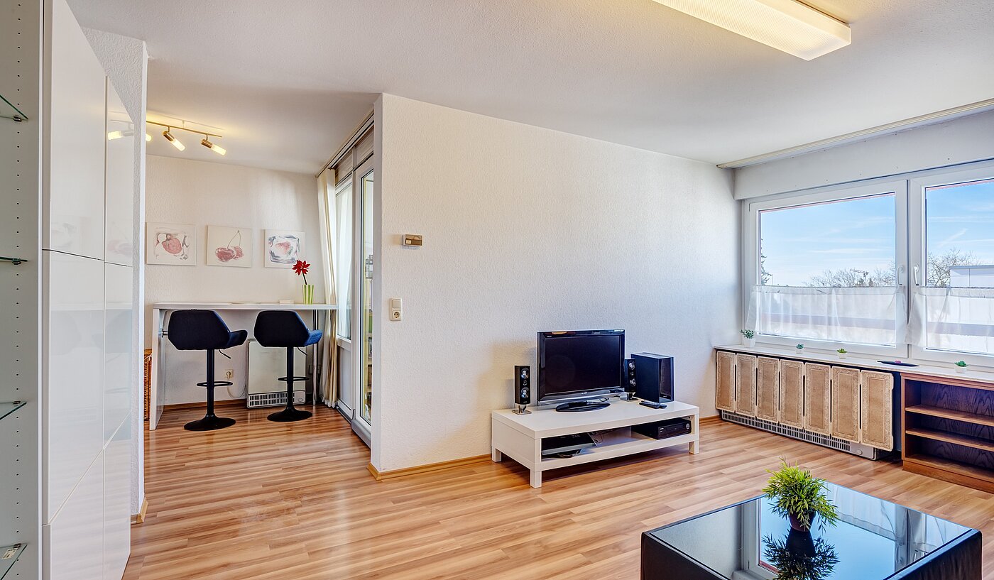 Apartment with 2.5 room | München-Hadern | 70393 | ...zur Ess-Diele hin offen