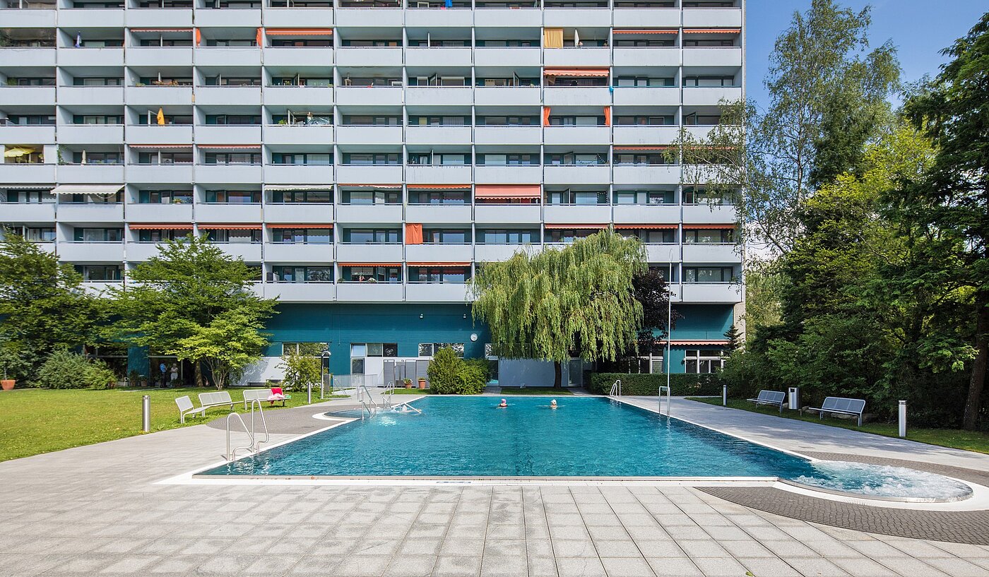 Apartment with 1 room | München-Forstenried | 2111ML1 | Sommerimpressionen...