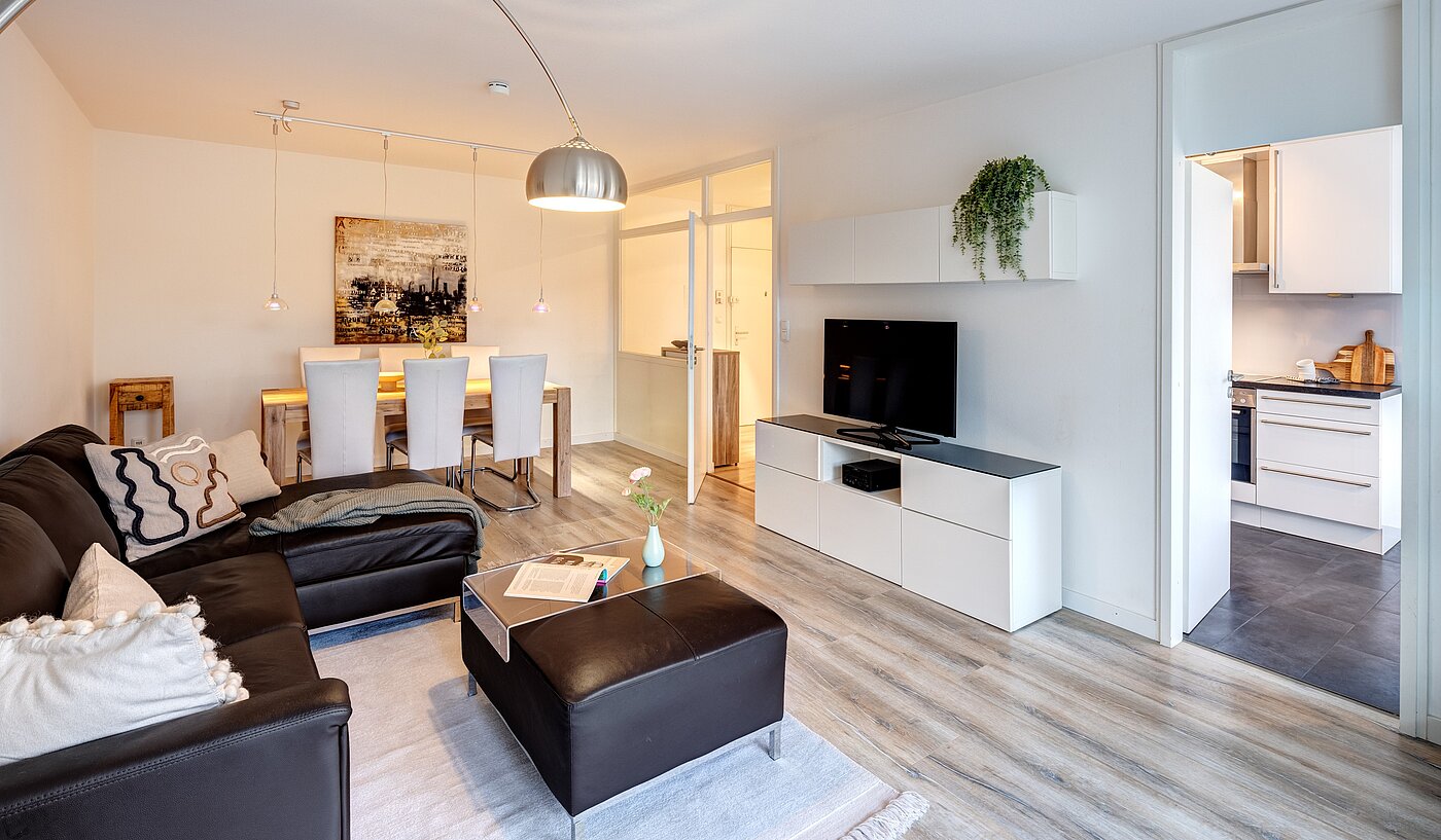 Apartment with 3.5 room | München-Bogenhausen | 70267 | Direkter Zugang...
