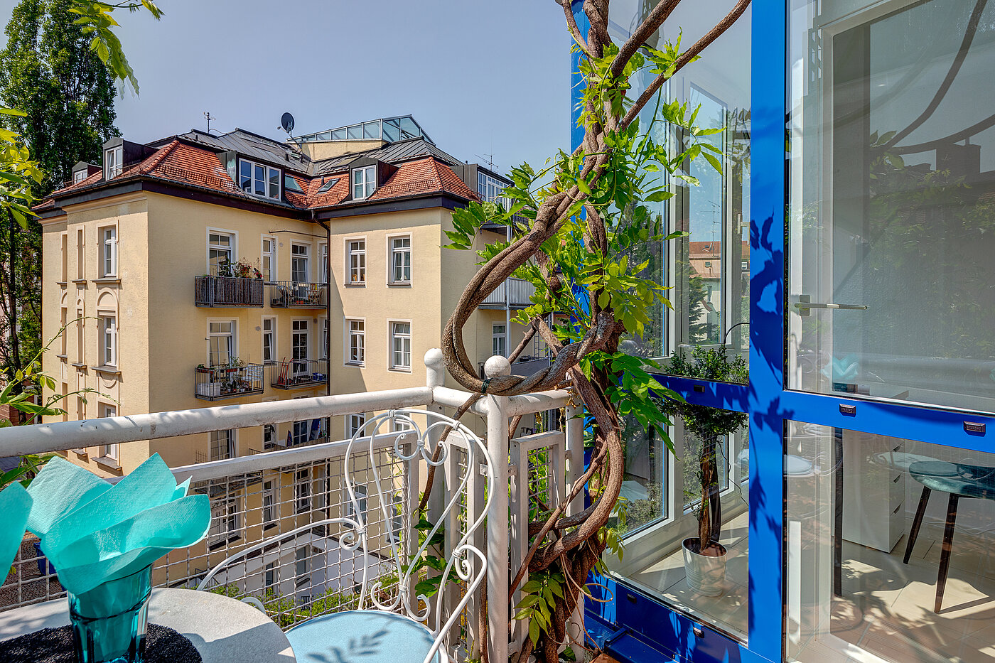 Apartment with 2 room | München-Schwabing | 70434 | Highlight - Balkon...