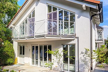 Strasstrudering: Sunny semi-detached house in a quiet, established residential area