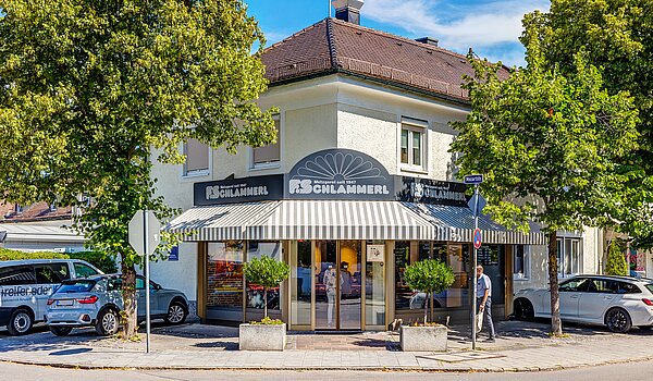 Attic Apartment with 3 room | 70501 | Alles...