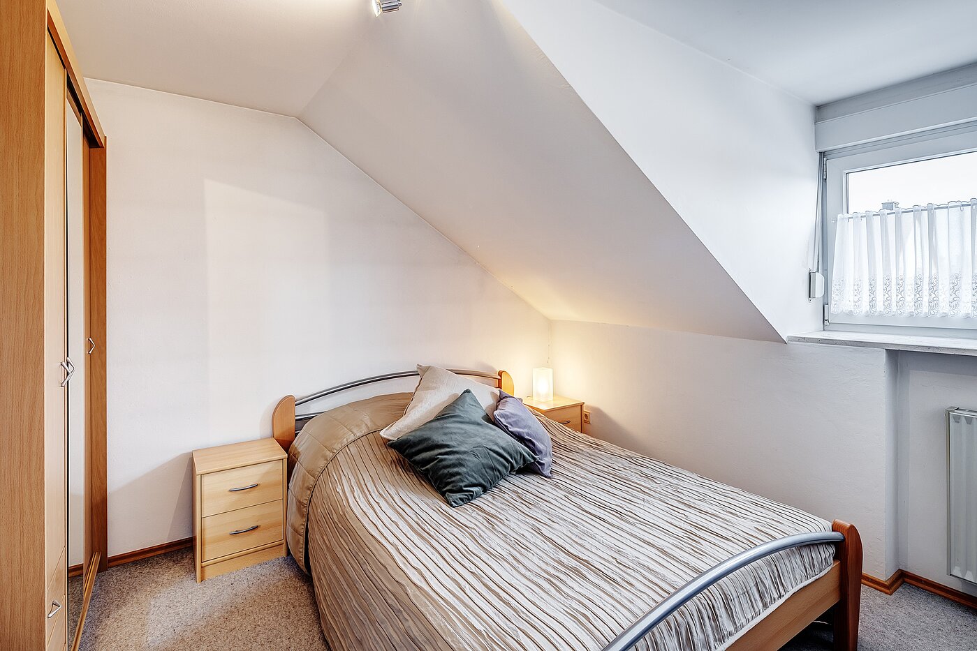 Detached house with 6 room | Unterschleißheim | 2209ML7 | Schlafen im Dachgeschoss