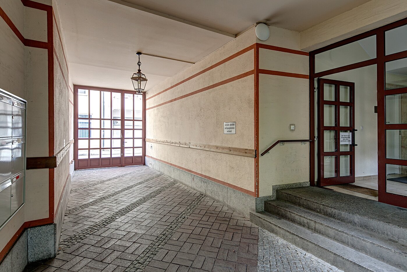 Apartment with 1 room | München-Schwabing | 2111ML3 | Der Hauseingang