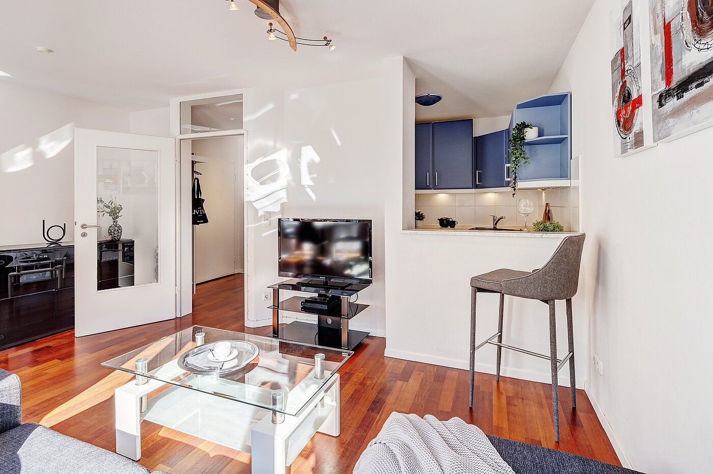 Apartment with 3 room | München-Schwabing | 2202ML12 | ...Ausstattung...