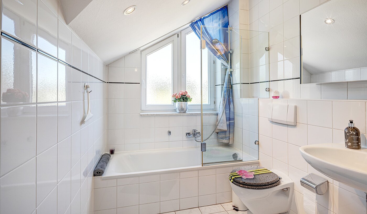 Apartment with 2 room | Neubiberg | 70129 | ...Fenster