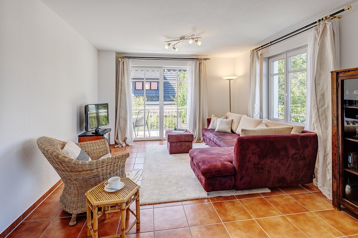 Apartment with 3 room | München-Ramersdorf | 2206ML4 | Helles Wohnzimmer...