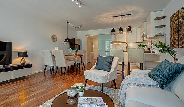 Apartment with 2 room | München-Schwabing | 70434 | Exklusiv und...
