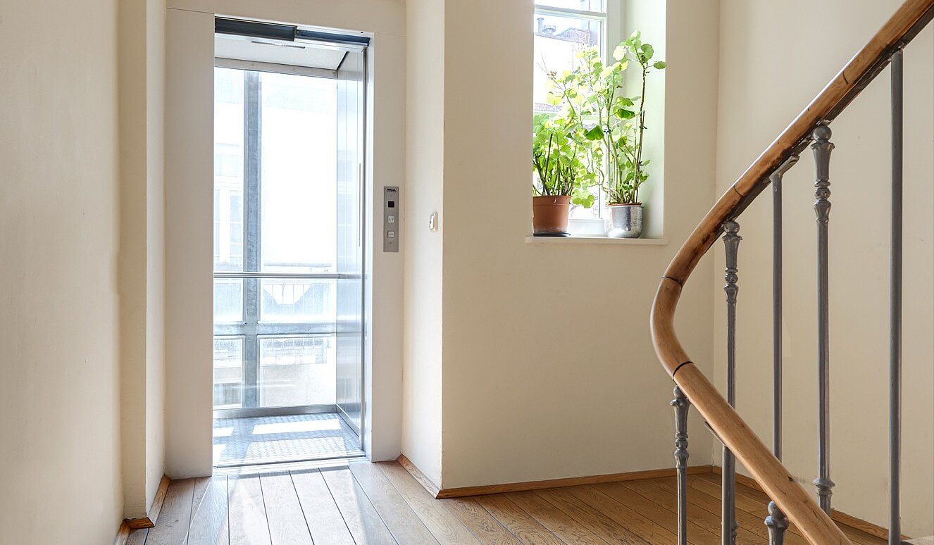 Apartment with 5 room | München-Altstadt | 700121 | ...mit Lift an der...