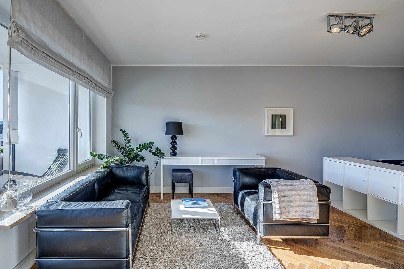 Apartment with 1 room | Rosenheim | 2109ML8 | ...mit Schreibtisch